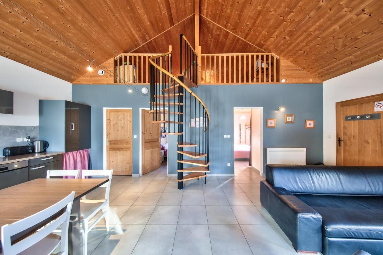Chalet De Charme - Le Martinet Ney Bagian luar foto